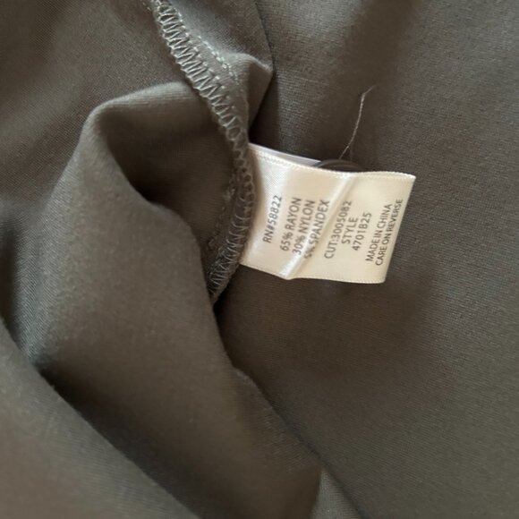 Max Studio Sage Green Utility Jacket NWT Sz Small - Picture 7 of 7